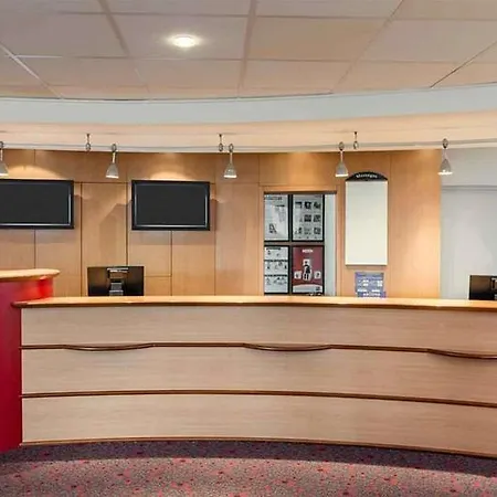 Ibis Budget Cdg Paris Nord 2 מלון